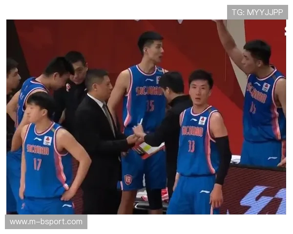 青岛国信海天对阵天津荣钢，季后赛席位关键战